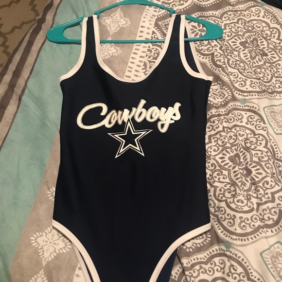 Bodysuits - Picture 1 of 3